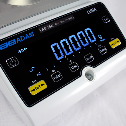 Luna Analytical Balances